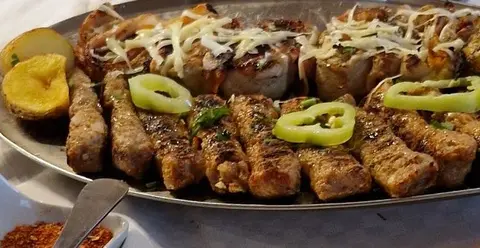 Ćevapi — Restoran Morava